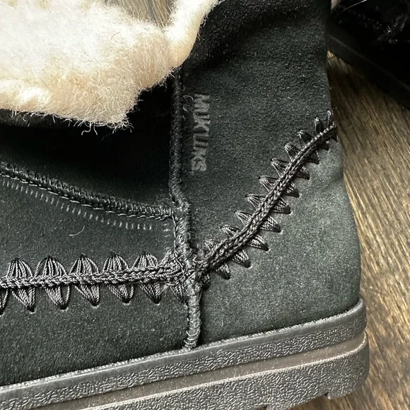 Cozy MukLuk booties size 9.5 - Picture 3 of 8
